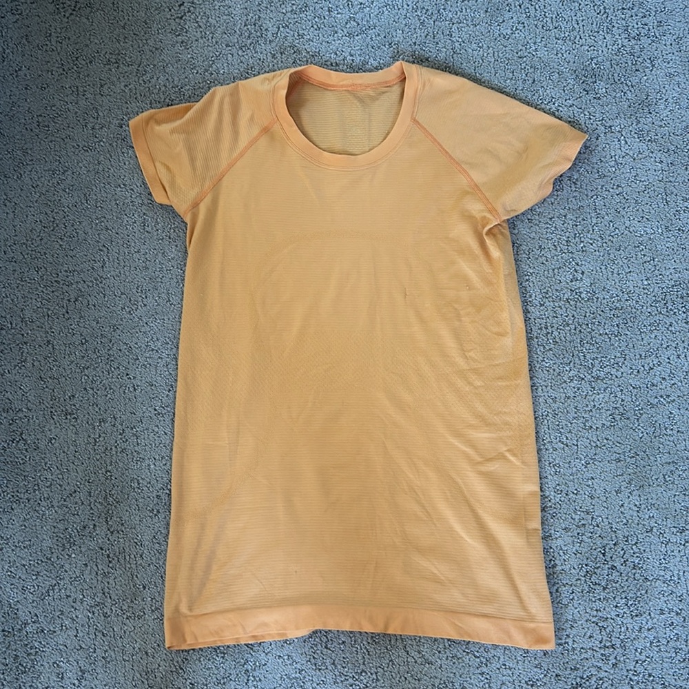 Mango Dream Lululemon Swiftly Tech 2.0 Short Sleeve